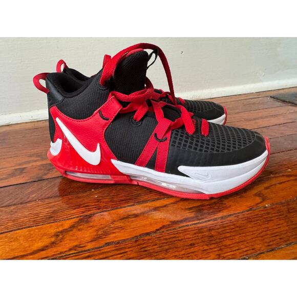 Nike LeBron Witness 7 Kids 4.5 worn twice - Picture 5 of 5